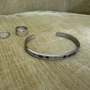 Silver Arrow Design Cuff Bracelet and Ring Set